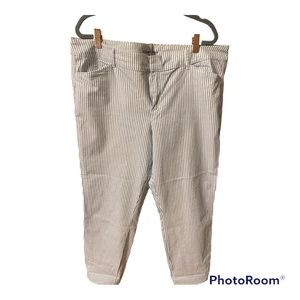 Like New Old Navy Railroad Stripes Pixie Pants